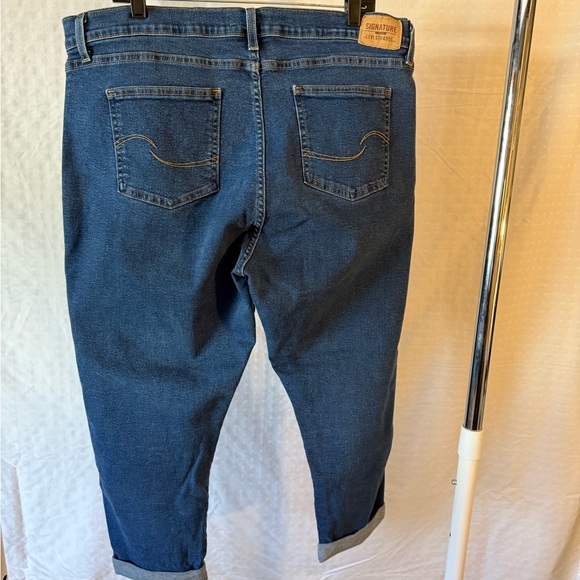 Signature Heritage Boyfriend by Levi Strauss Dark Blue Jeans - Picture 2 of 4